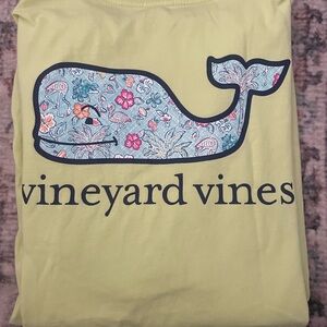 Girls vineyard vines t-shirt